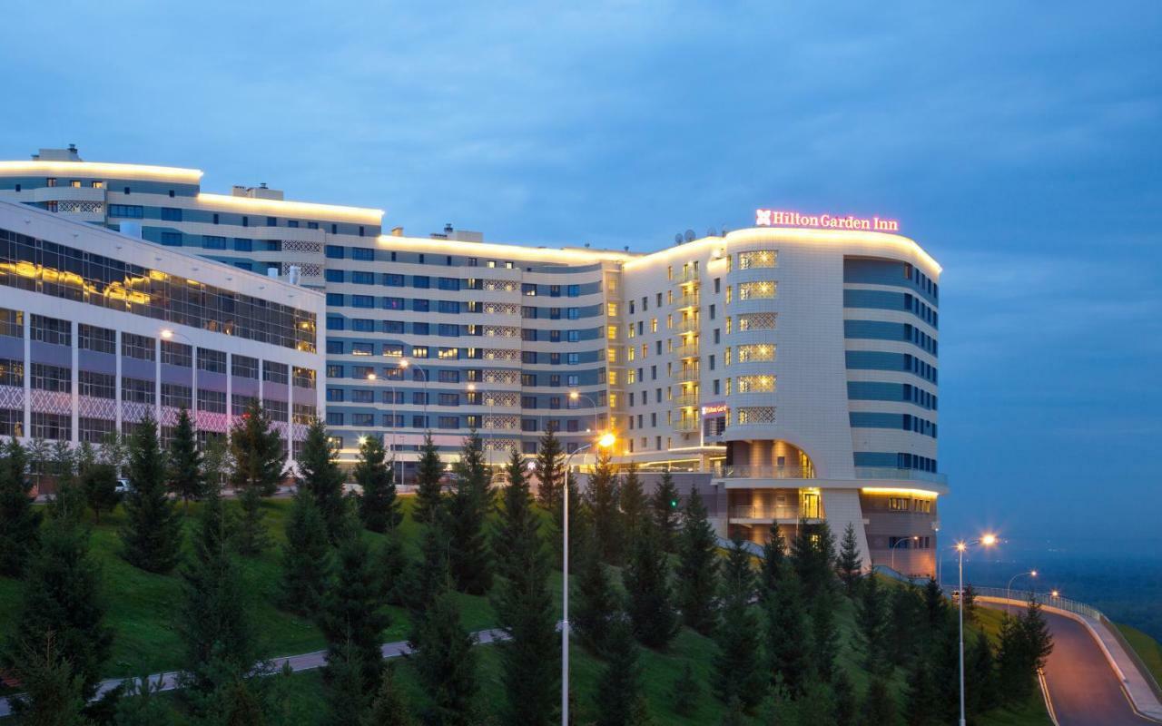 Hilton Garden Inn Ufa Riverside Exterior photo